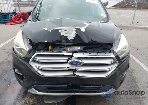 2017 Ford Escape Se из США, поврежденный, VIN 1FMCU0GD7HUC07009